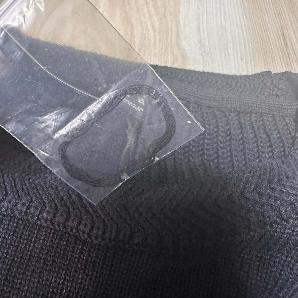 H by Halston Black Knit Pullover Sweater Womens Cotton Blend Size Small - Picture 14 of 14